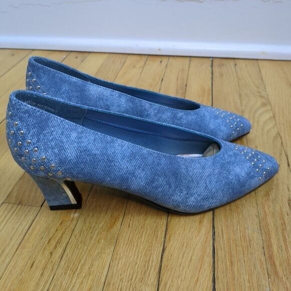 New in Box Vintage 90s Jubilee Pumps Denim Look Silver Studding Size 6 - Picture 1 of 8